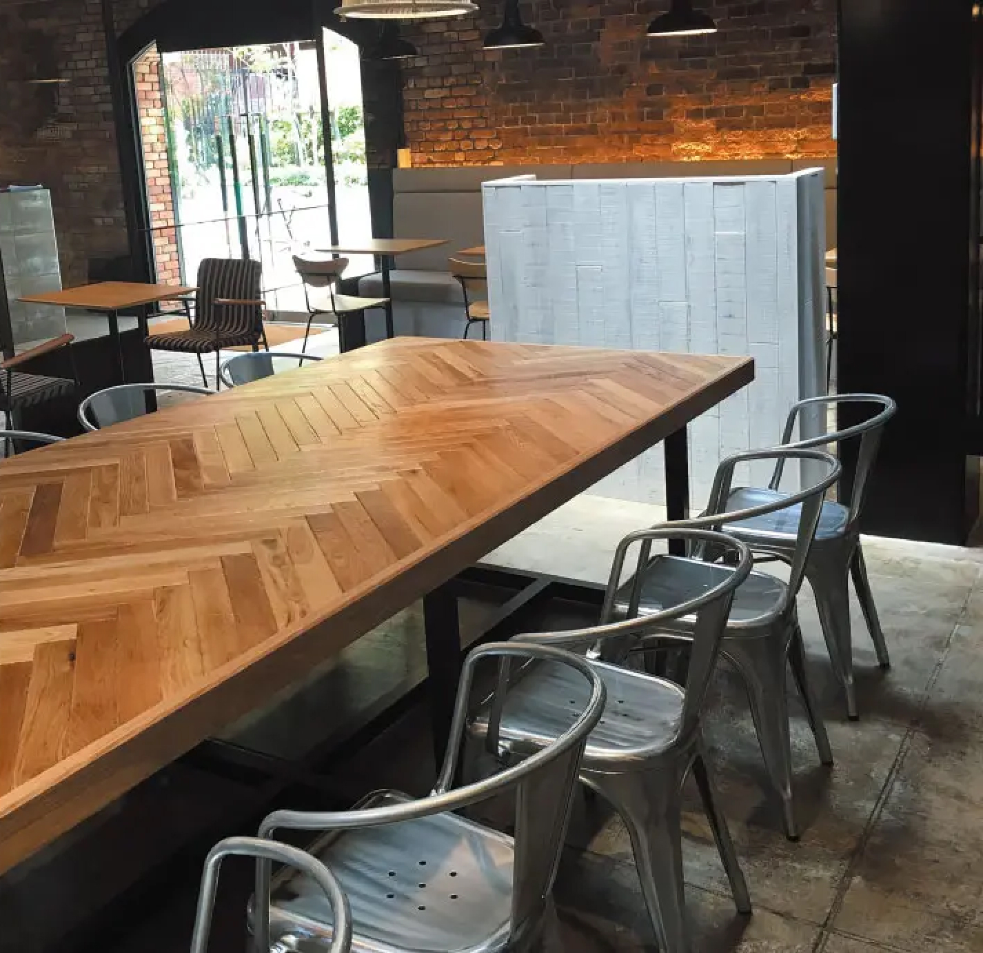 ORDER TABLE COUNTER TOP